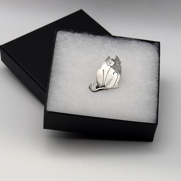 Far Fetched 925 Silver Cat Pin - Picture 4 of 6